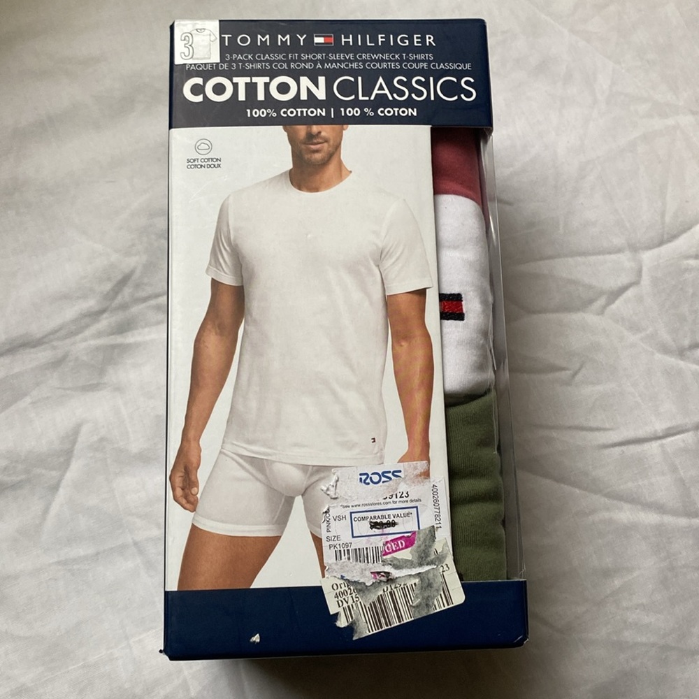 Tommy Hilfiger 3 pack Classic Fit Short Sleeve Crewneck T Shirts XL (46-48)
